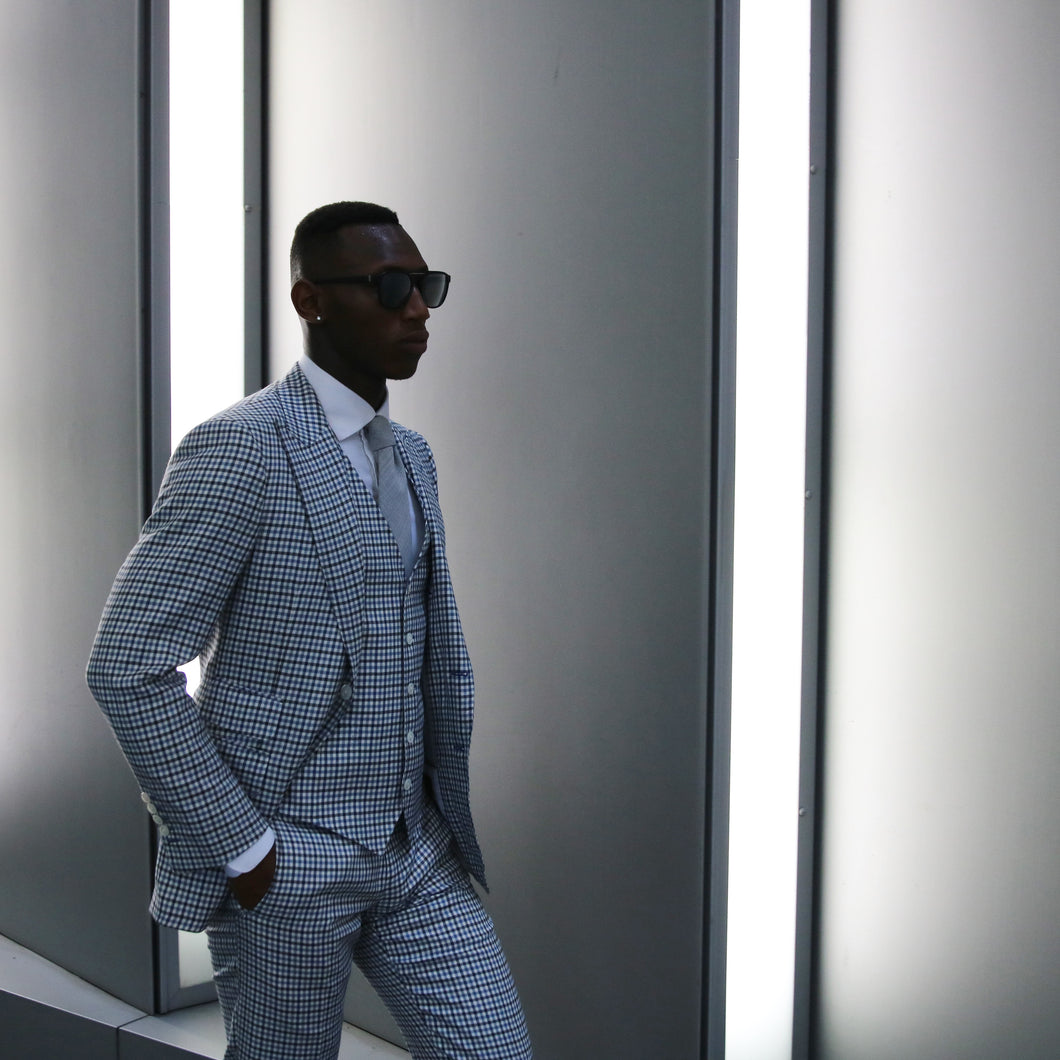 Wool & Silk Guncheck Three Piece Suit