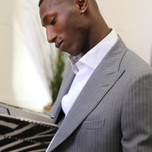 Load image into Gallery viewer, Grey Double Breasted Pinstripe 2x4 Two Piece Suit
